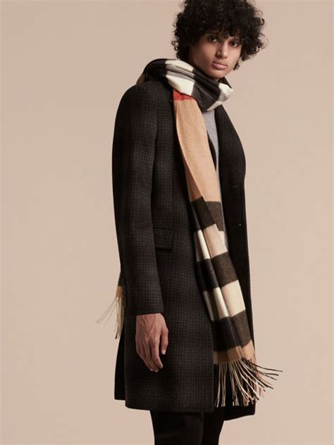 foulard homme burberry|burberry signatures for men.